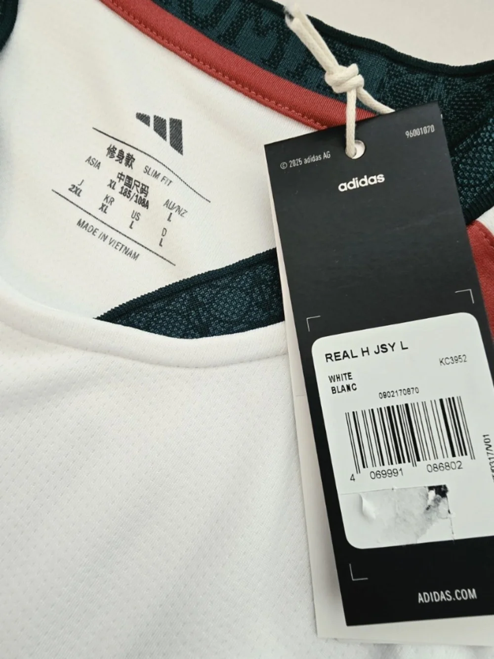 2025/26 ADIDAS REAL MADRID #5 BELLINGHAM HOME SOCCER LONG SLEEVE JERSEY KC3952